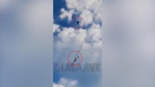 Imaginile publicate de Ministerul de Interne Ucrainean, cu pilotul care doboară un avion rusesc, false