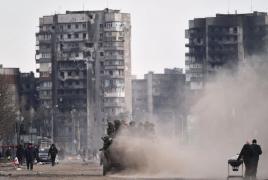 Dezastru total anunţat de autorităţi în Mariupol: "Nicio clădire nu mai stă în picioare, oamenii beau apă din bălţi şi morţii sunt îngropaţi în gropi comune"