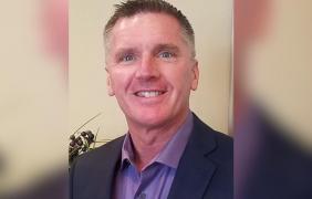 Un dentist din SUA riscă ani grei de închisoare, după ce a găurit intenţionat dinţii pacienţilor