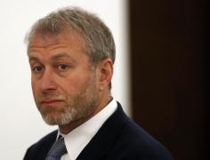 Roman Abramovici scoate Chelsea la vânzare pentru o sumă colosală