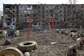 Ucraina acuză Rusia că a luat ostatici 400.000 de civili ucraineni. OMS nu poate livra ajutor medical în Mariupol