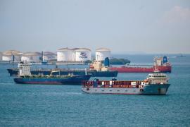 Mai multe petroliere rusești și-au oprit sistemele de urmărire de cel puțin 33 de ori, săptămâna trecută, pentru a evita sancțiunile internaționale