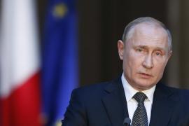 Impune Rusia legea marțială? Vladimir Putin a convocat azi Consiliul de Securitate. Rușii au început să plece din țară