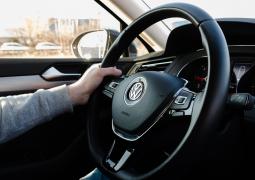 Grupul Volkswagen recheamă peste 100.000 de vehicule