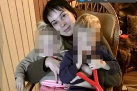 O mamă din Ucraina ar fi fost răpită şi violată în mod repetat, înainte să i se taie gâtul. Vecinii, ameninţaţi cu mitraliere