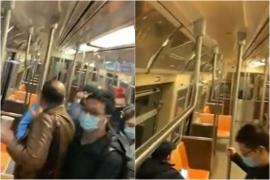 Momente de groază filmate în timpul atacului din New York. Un bărbat lovește ușa vagonului de metrou pentru a fugi de atacator