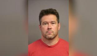 Antrenor de fotbal, acuzat că ar fi violat o fată de 14 ani.