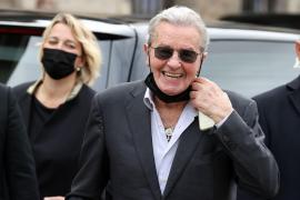 Alain Delon i-a smuls fiului său cea mai dureroasă promisiune. Actorul vrea să fie eutanasiat