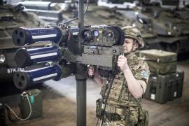 Ucrainenii au dobotât primul elicopter rus cu rachete britanice: "L-a tăiat în două" - VIDEO