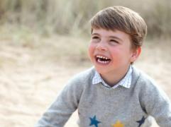 Prinţul Louis, mezinul ducilor de Cambridge, împlineşte 4 ani. Fotografiile făcute de ducesa Kate