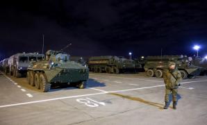 Rusia desfăşoară lansatoare de rachetă Iskander-M la frontiera cu Ucraina