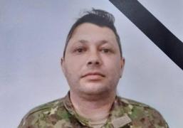 "Să ne reîntâlnim cu bucurie în Raiul promis". Un militar din Huși, tată a doi copii, a murit la doar 39 de ani