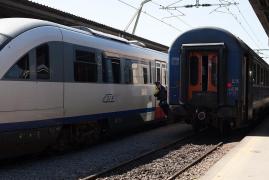 Un copil de 10 ani, dat dispărut după ce a ieşit să ducă gunoiul. Poliţiştii l-au găsit într-un tren, în drum spre aeroportul Otopeni