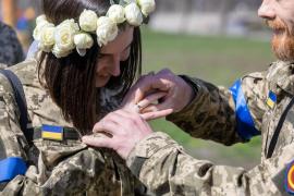 Un soldat ucrainean luat prizonier de pe Insula Șerpilor a revenit acasă și s-a căsătorit