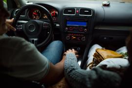 Despăgubiri uriaşe, plătite de compania de asigurări auto după ce a luat virusul HPV în maşina iubitului