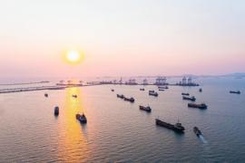 Rusia a câştigat 93 de miliarde de euro din exporturile sale de gaze şi petrol în 100 de zile de război