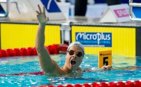 Robert Glință s-a calificat în finala probei de 50 m spate de la Campionatul Mondial