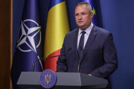 Ciucă, de Ziua Drapelului Naţional: "Tricolorul ne dă sentimentul de siguranţă în orice colţ al lumii ne-am afla. Ne-a unit în momente dificile ale istoriei"