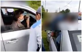 O bunicuţă care a lovit un motociclist în timp ce întorcea într-o intersecţie a mers câţiva kilometri cu cadavrul bărbatului pe plafon fără să aibă idee, în Malaysia