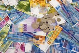 Cel mai mare franc elveţian din istorie în raport cu leul