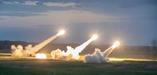 Ucraina spune că a distrus 50 de depozite de muniţii ruseşti cu ajutorul sistemelor HIMARS
