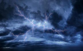 Cod roșu de averse torențiale în sudul României