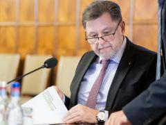 Alexandru Rafila spune că spre mijlocul lunii august vom ajunge într-o fază de stabilizare a numărului de cazuri