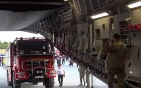 Ajutor românesc pentru stingerea incendiilor devastatoare din Franţa. Pompierii, copleşiţi de amploarea dezastrului