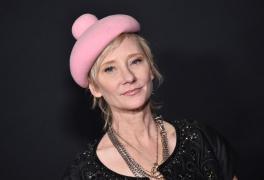 Anne Heche a murit în urma accidentului de maşină. Actriţa se afla în comă de vinerea trecută