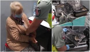 Bătrână prinsă cu droguri în valoare de peste jumătate de milion de euro. Vameșii polonezi au găsit în valiza femeii 5 kg de heroină