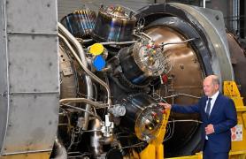 Franţa acuză Rusia că foloseşte gazul ca armă de război. Kremlinul: Doar sancțiunile stau în calea livrărilor către Europa