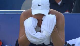 Momentul în care Simonei Halep i s-a făcut rău la Washington. Românca a abandonat meciul cu Anna Kalinskaia