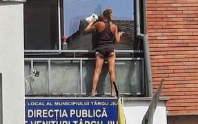 "ANAF declară o creștere inexplicabilă a veniturilor la Tg. Jiu în ultimele zile!" Imaginea sexy care a devenit virală pe internet