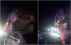 Accident teribil pe DN 65. Patru maşini s-au ciocnit violent, iar una a intrat cu totul sub cea din faţă