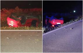 O şoferiţă de 20 de ani s-a răsturnat cu maşina, după ce a încercat să evite un câine, în Neamţ. Doi tineri de 16 ani, pasageri în autoturism, au ajuns la spital