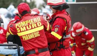 O mamă şi fetiţa ei de 6 ani, spulberate de o mașină în Piața Traian din Ocna Sibiului. Traversau regulamentar, pe trecerea de pietoni