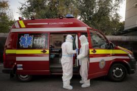 Tânăr de 29 de ani din Vaslui, mort după ce a fost înjunghiat în scara unui bloc. Polițiștii au reținut deja doi suspecți