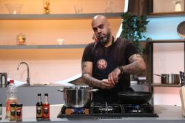 Damien, la Chefi la cuşite, sezonul 10