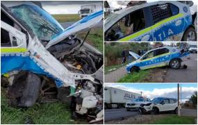 Doi poliţişti au fost răniţi, după ce maşina în care se aflau s-a izbit violent de un alt vehicul, în Iaşi. Agenţii se aflau în misiune