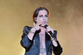 "Este o zi tristă pentru țara mea". Solistul trupei Maneskin critică victoria celui mai radical guvern de după Al Doilea Război Mondial