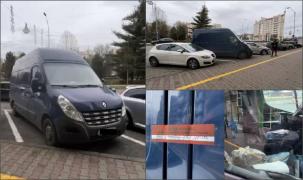 Un bărbat de 30 de ani, găsit mort într-o dubă parcată pe o stradă în Baia Mare