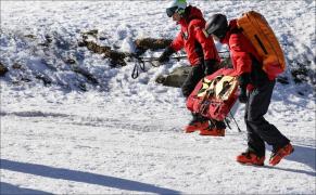 Jandarmii montani, intervenţii pe bandă rulantă: peste 53 de oameni salvaţi, cei mai mulţi în Voineasa