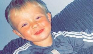 Un băiat de doi ani a murit, după ce a căzut într-un lac din UK