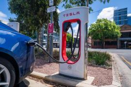 Tesla, amendă de 2,2 milioane de dolari după ce și-a mințit clienții.  Coreea de Sud crede că producătorul a exagerat autonomia mașinilor