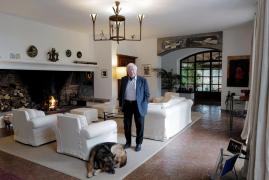 Candelabru cumpărat cu 250 de lire dintr-un magazin de antichităţi în anii '60, scos la licitaţie. Cât valorează acum