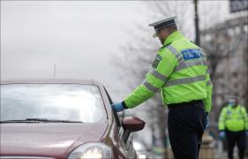 Polițiștii răniți în misiune pe DN 15, în Neamț, urmăreau un șofer care era sub influența drogurilor