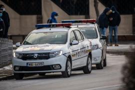 Afaceri cu maşini de lux inexistente, în Marea Britanie: gruparea, destructurată. 31 de percheziţii, 12 bărbaţi din Vâlcea reţinuţi