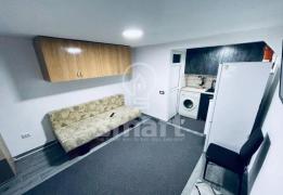 Cât cere un clujean pentru un garaj de 20 de metri pătrați transformat în garsonieră? "Bijuteria" vine la pachet cu toate dotările