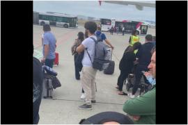 Șase aeroporturi franceze, evacuate după ce primit amenințări cu bombă. Risc major de atentate în Europa, anunţă serviciile de informaţii