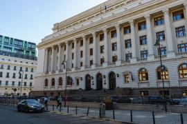 Deficitul bugetar a crescut cu aproape 1% într-o lună şi a ajuns la 3,55% din PIB după primele nouă luni ale anului